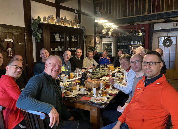 251214 Jahresabschlussfrühstück 0001