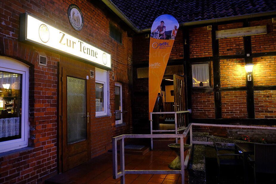 221015_ADFC_Party_0000 ADFC_Party