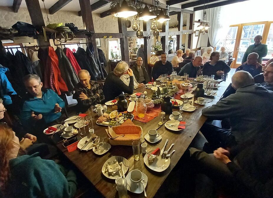 251214 Jahresabschlussfrühstück 0003 251214 Jahresabschlussfrühstück 0001