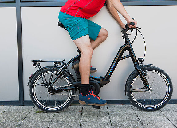 Ergonomisch Radfahren beugt Schmerzen durch falsche Belastungen vor.